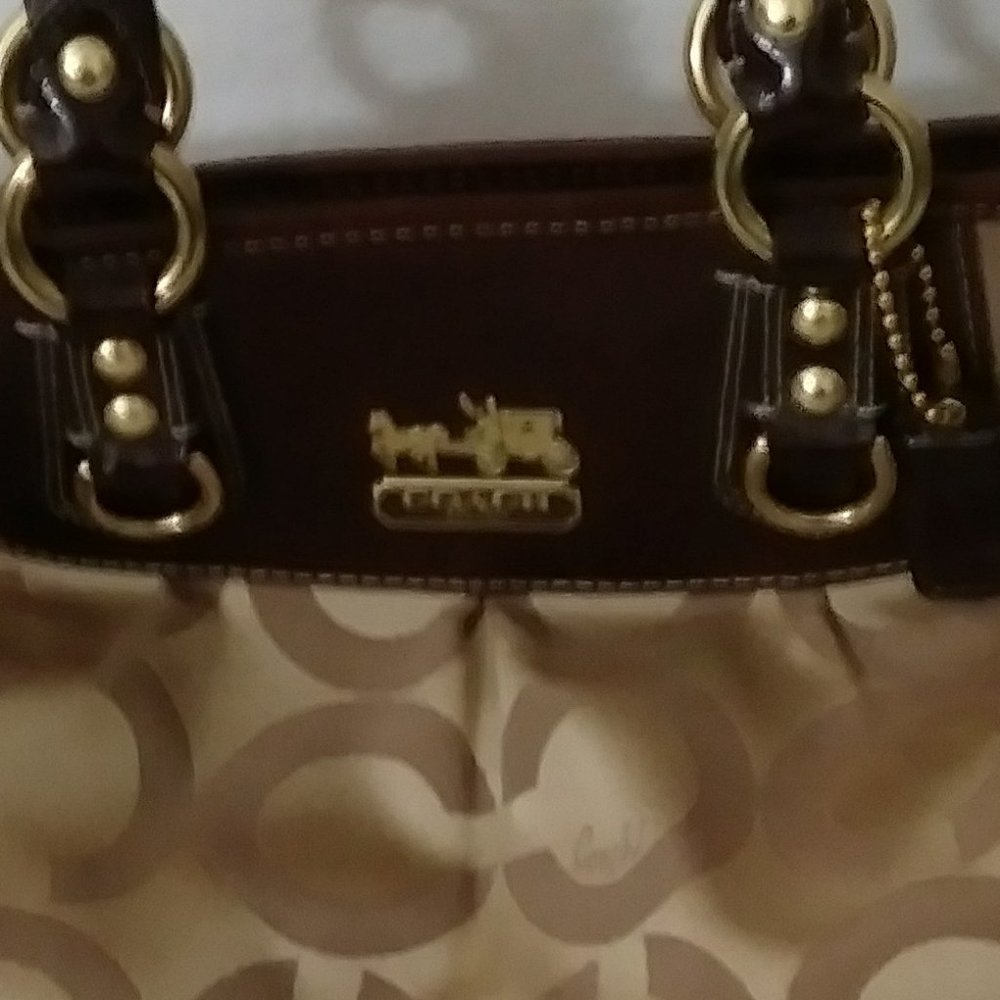Coach Madison Julianne Tote Double Handle and Cross-body - Picture 10 of 14